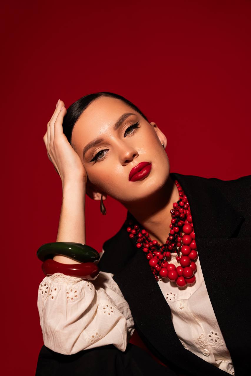 Makijaż dzienny, wieczorowy i ślubny – zdjęcie 5