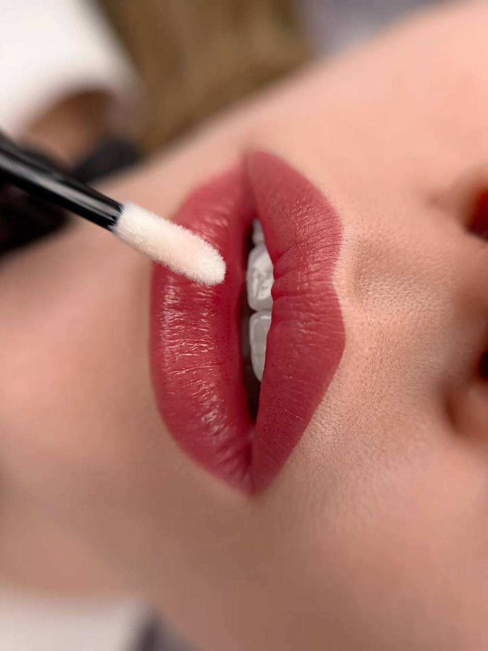 Makijaż permanentny ust – zdjęcie 1