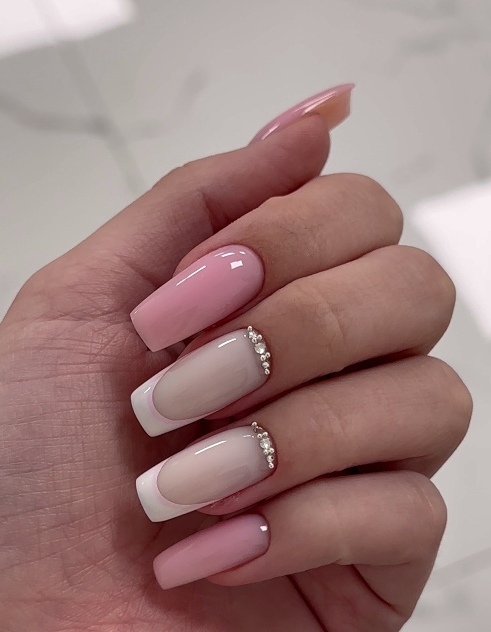 Manicure żelowy – zdjęcie 5